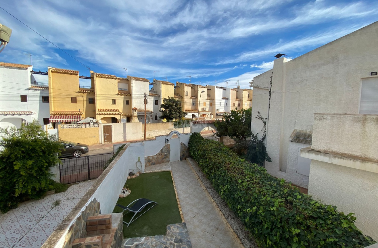 Odsprzedaż - Kamienica - Los Balcones - Costa Blanca