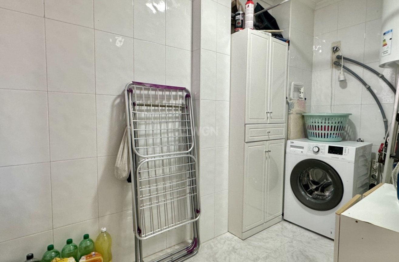 Odsprzedaż - Mieszkanie w bloku - Orihuela Costa - Costa Blanca