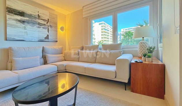 Odsprzedaż - Mieszkanie w bloku - Torrevieja - Costa Blanca