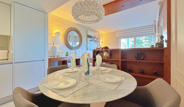 Odsprzedaż - Mieszkanie w bloku - Torrevieja - Costa Blanca