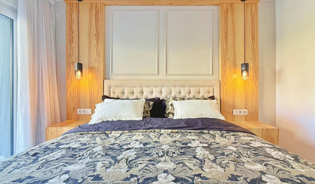 Odsprzedaż - Mieszkanie w bloku - Torrevieja - Costa Blanca