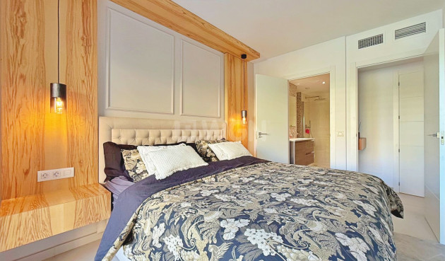 Odsprzedaż - Mieszkanie w bloku - Torrevieja - Costa Blanca