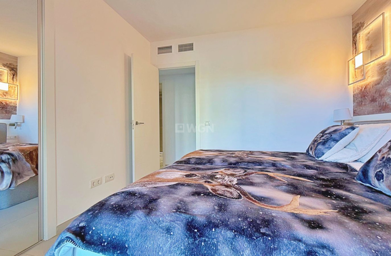 Odsprzedaż - Mieszkanie w bloku - Torrevieja - Costa Blanca