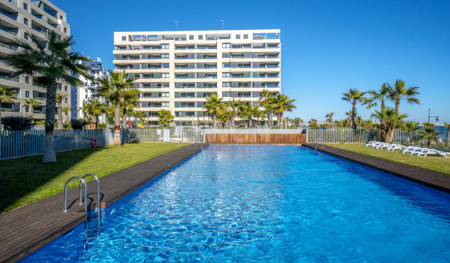 Odsprzedaż - Mieszkanie w bloku - Torrevieja - Costa Blanca