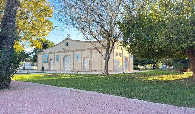 Odsprzedaż - Kamienica - Torrevieja - Costa Blanca