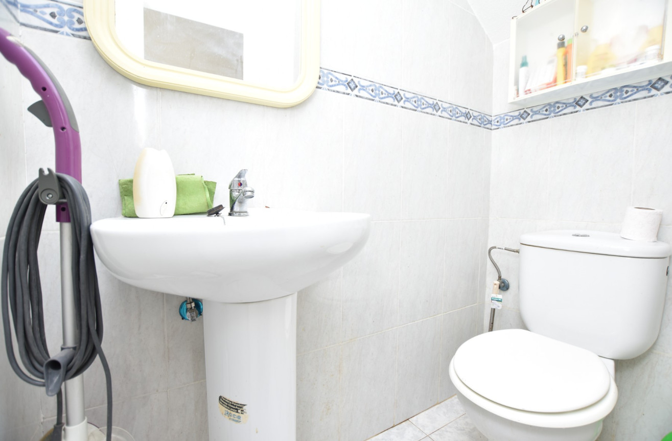 Odsprzedaż - Kamienica - Algorfa - Inland