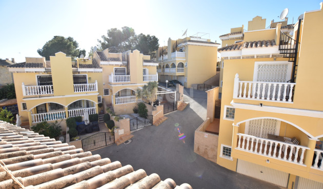 Odsprzedaż - Kamienica - Algorfa - Inland