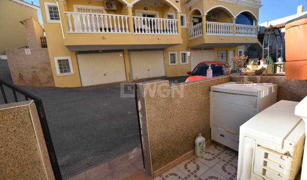 Odsprzedaż - Kamienica - Algorfa - Inland