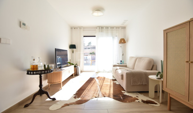 Odsprzedaż - Mieszkanie w bloku - Vistabella Golf Entre Naranjos - Inland