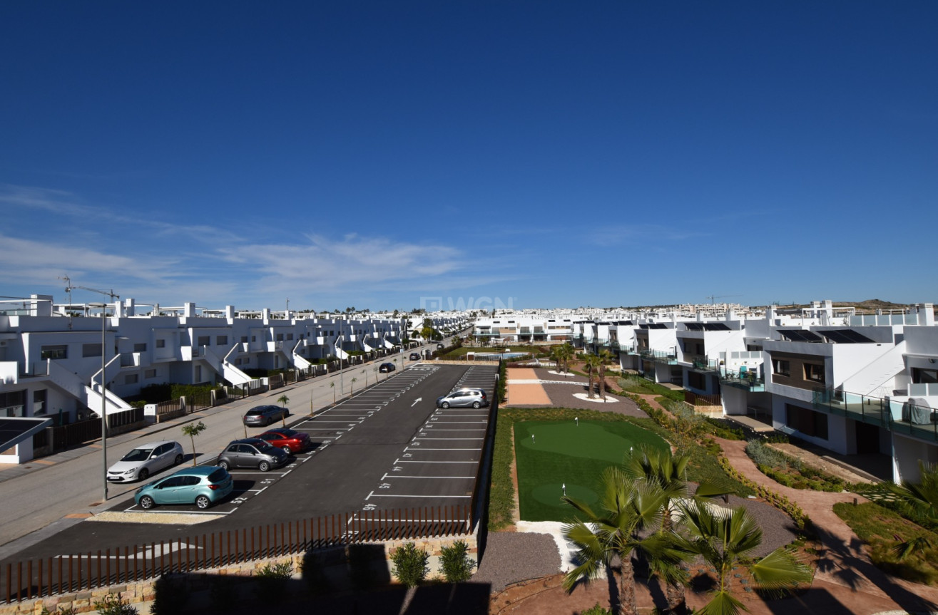 Odsprzedaż - Mieszkanie w bloku - Vistabella Golf Entre Naranjos - Inland