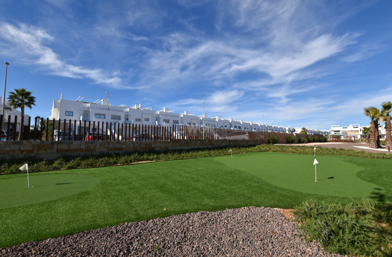 Odsprzedaż - Mieszkanie w bloku - Vistabella Golf Entre Naranjos - Inland