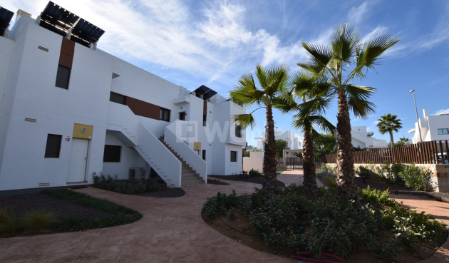 Odsprzedaż - Mieszkanie w bloku - Vistabella Golf Entre Naranjos - Inland