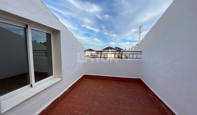 Odsprzedaż - Kamienica - Los Balcones - Costa Blanca