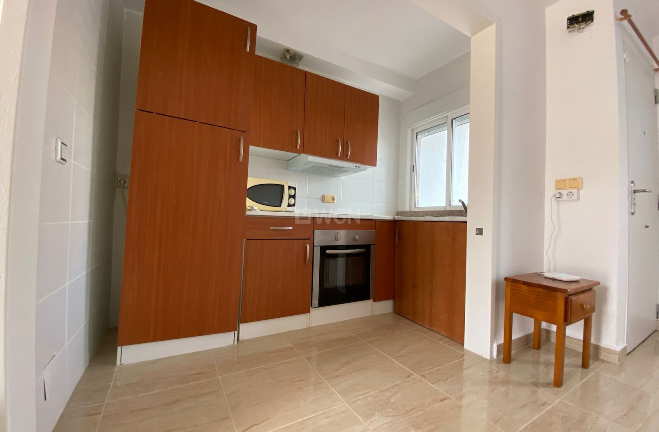 Odsprzedaż - Kamienica - Los Balcones - Costa Blanca