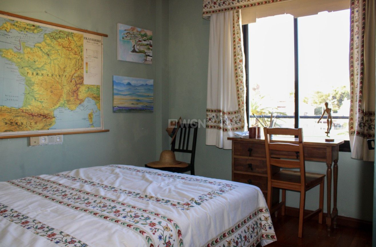 Odsprzedaż - Mieszkanie w bloku - Nerja - Costa del Sol