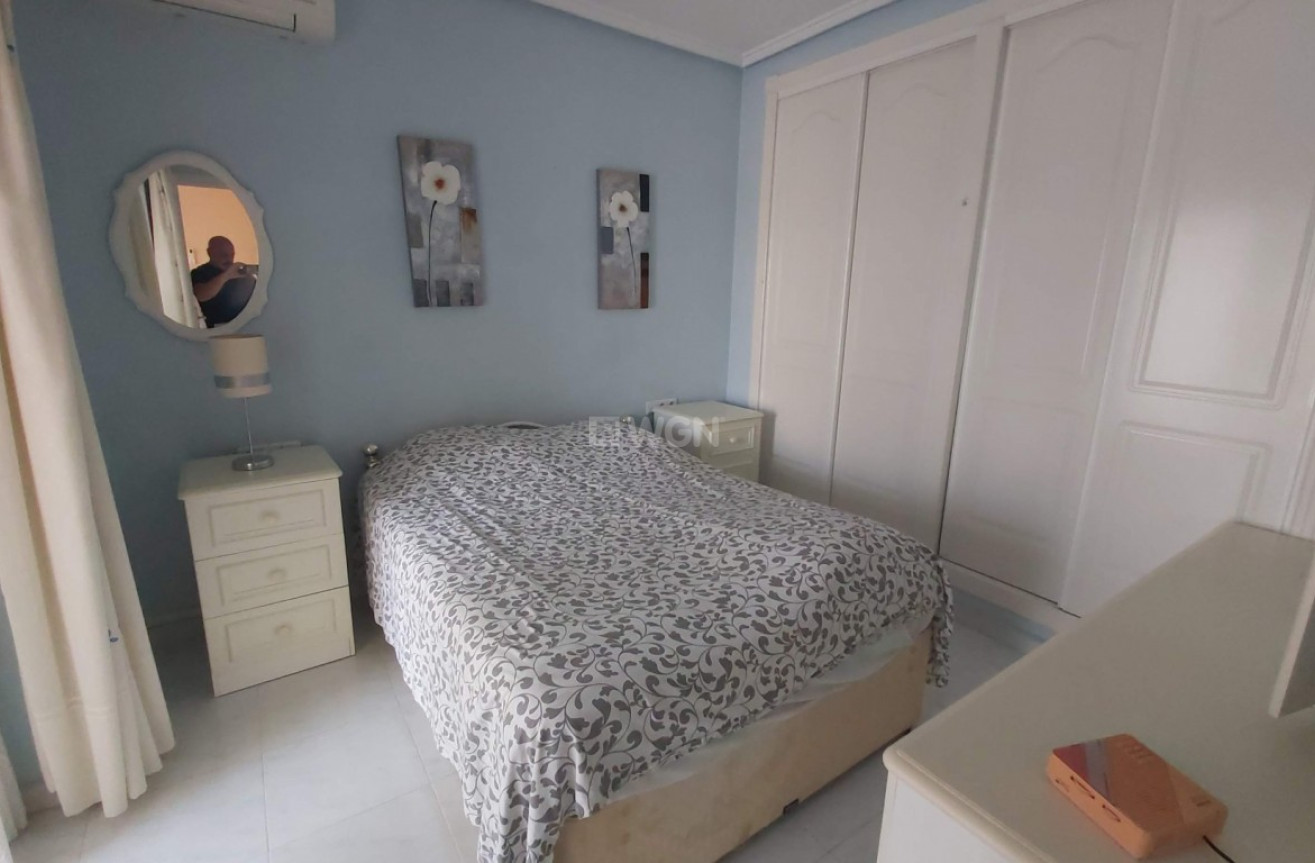 Odsprzedaż - Villa - Benimar - Costa Blanca