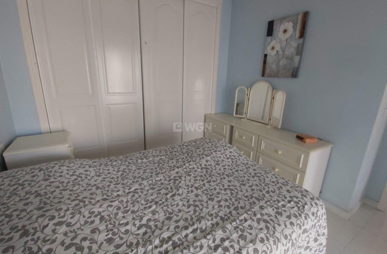 Odsprzedaż - Villa - Benimar - Costa Blanca