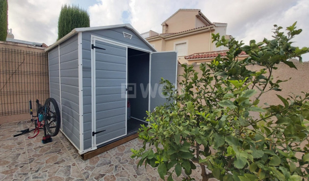 Odsprzedaż - Villa - Benimar - Costa Blanca