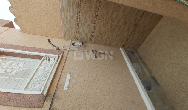 Odsprzedaż - Villa - Benimar - Costa Blanca