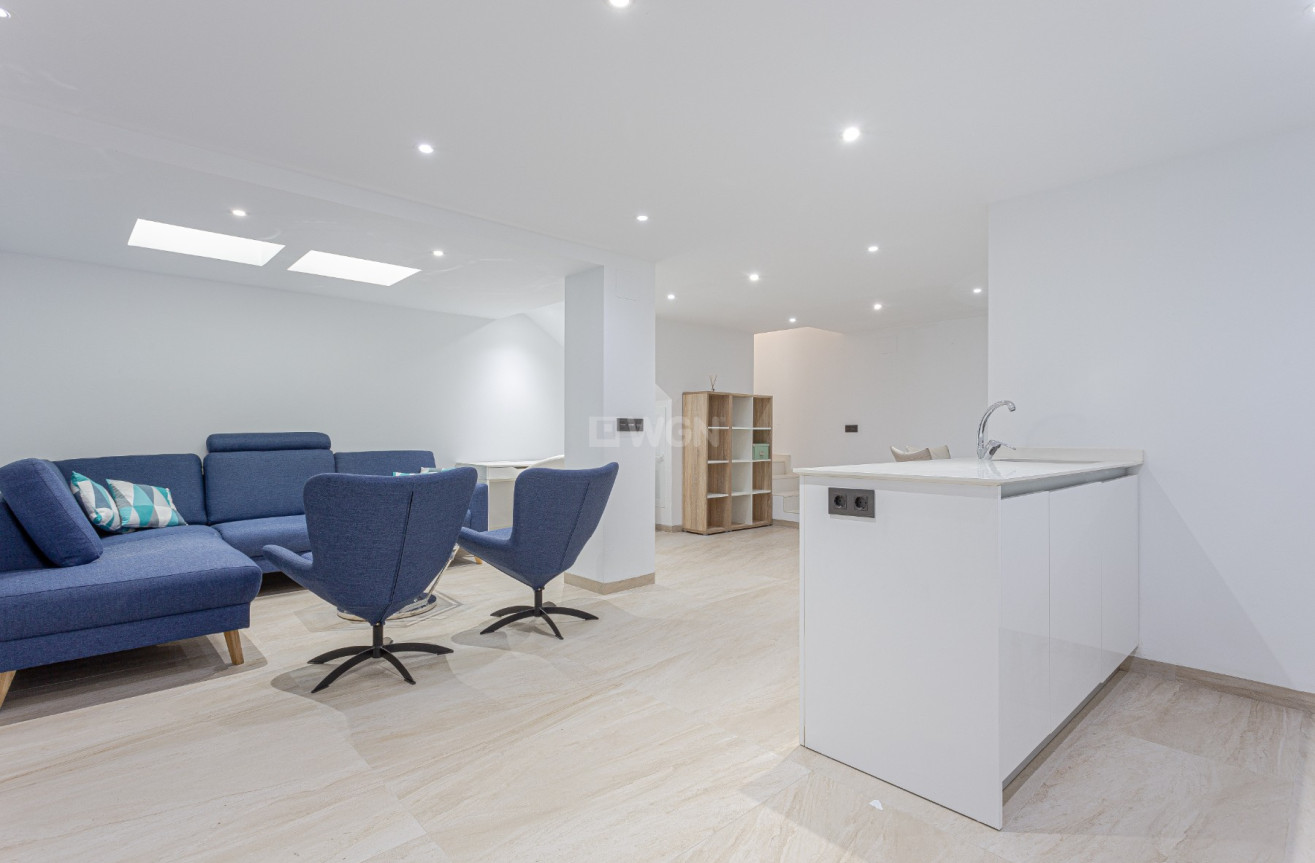 Odsprzedaż - Villa - Orihuela Costa - Costa Blanca