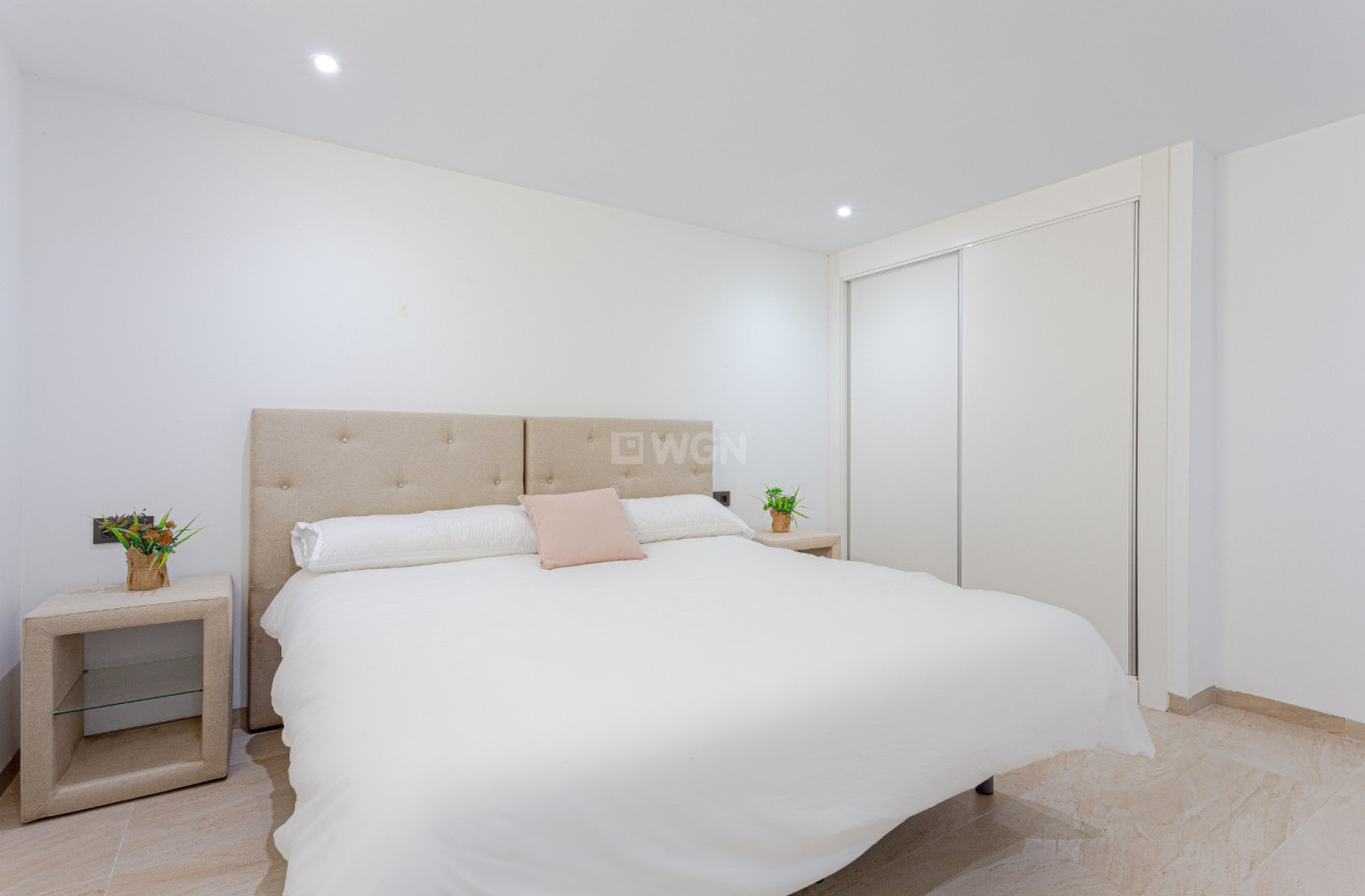 Odsprzedaż - Villa - Orihuela Costa - Costa Blanca