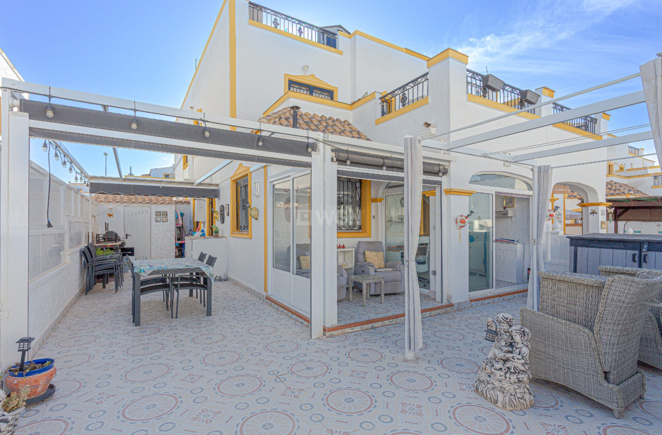 Odsprzedaż - Villa - Orihuela Costa - Costa Blanca