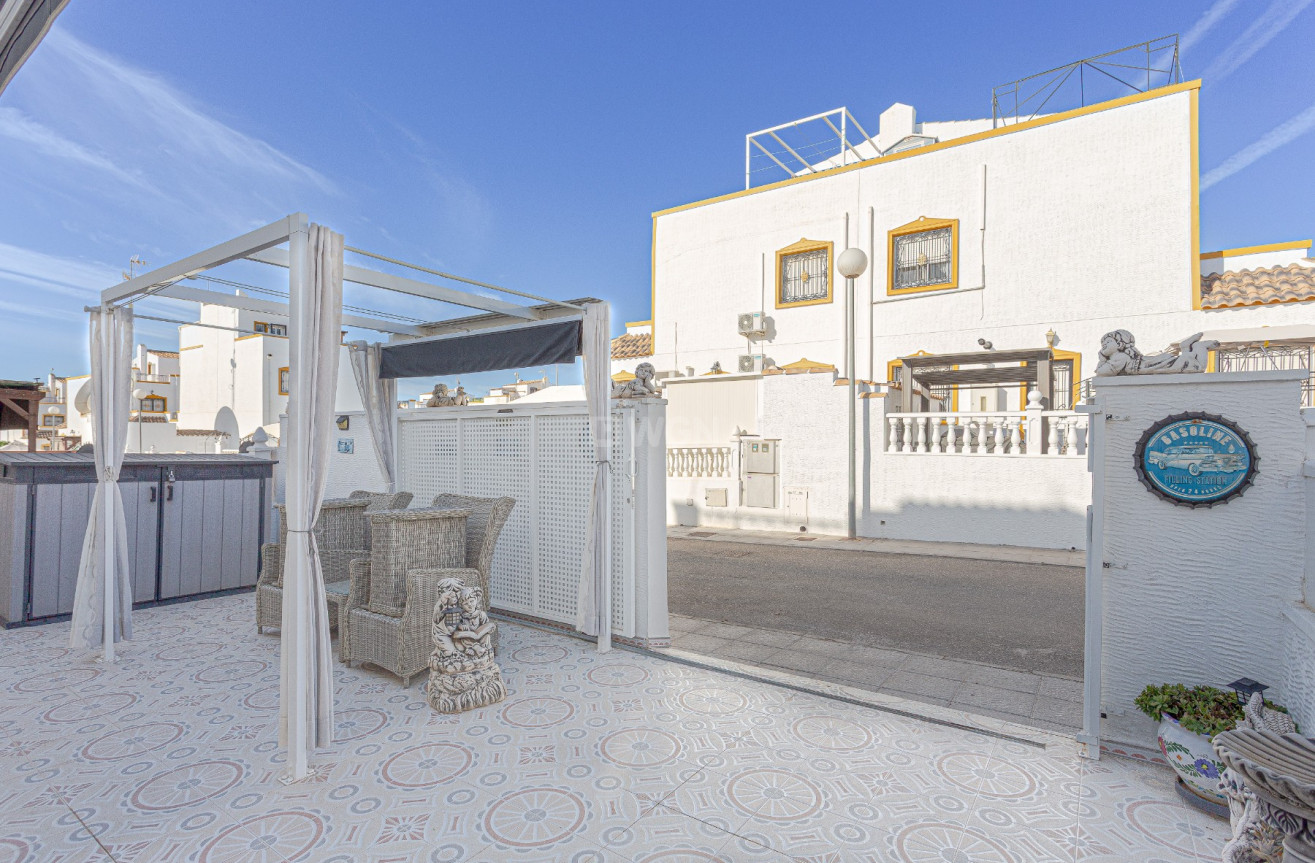 Odsprzedaż - Villa - Orihuela Costa - Costa Blanca