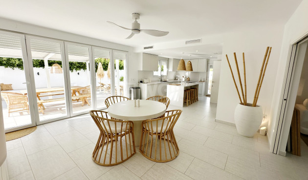 Odsprzedaż - Villa - Mar Menor Golf Resort - Inland