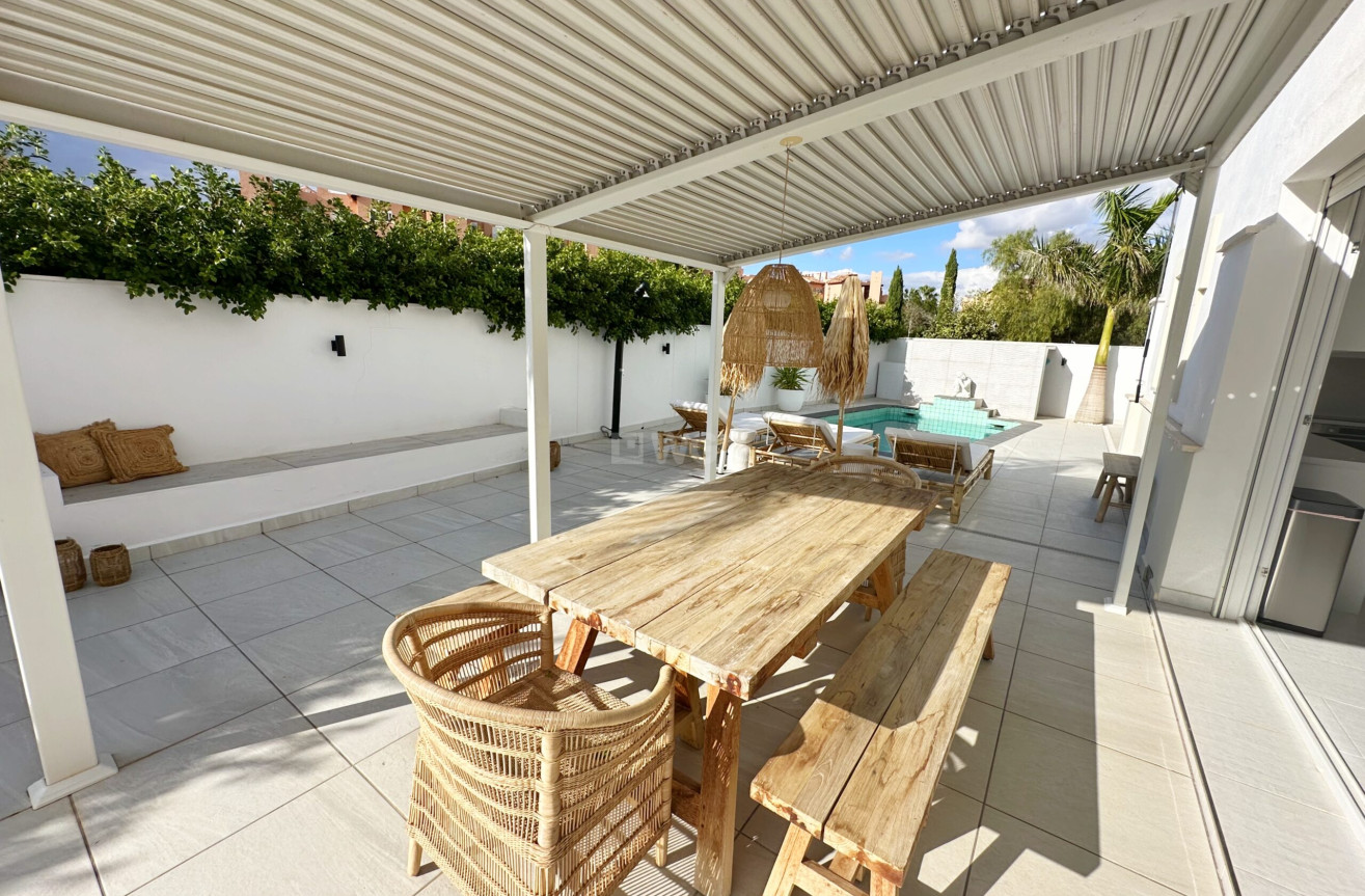 Odsprzedaż - Villa - Mar Menor Golf Resort - Inland