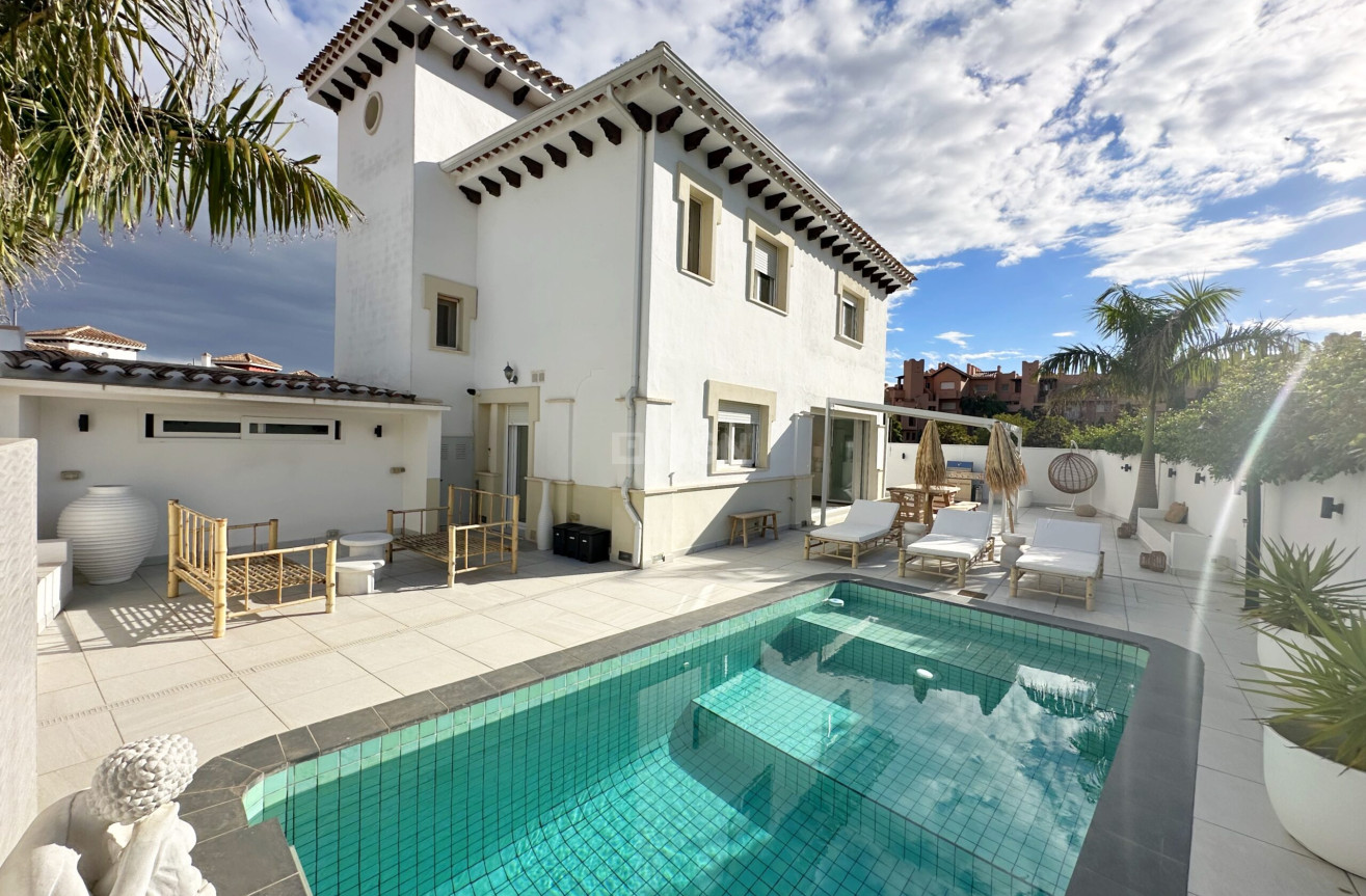 Odsprzedaż - Villa - Mar Menor Golf Resort - Inland