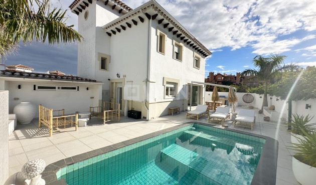 Odsprzedaż - Villa - Mar Menor Golf Resort - Inland