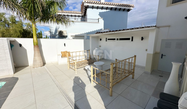 Odsprzedaż - Villa - Mar Menor Golf Resort - Inland