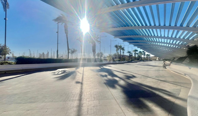 Odsprzedaż - Reklama w telewizji - Torrevieja - Centro