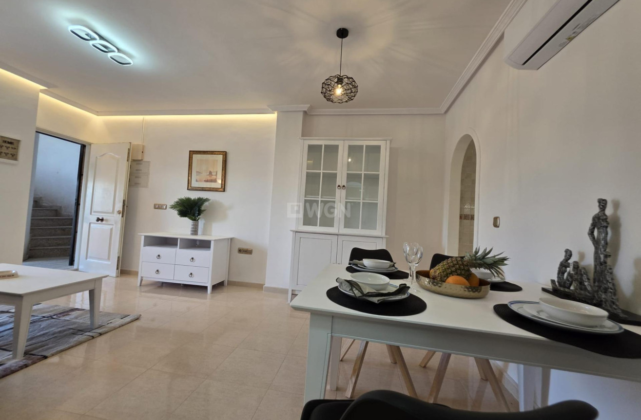 Odsprzedaż - Mieszkanie w bloku - Orihuela Costa - Lomas De Cabo Roig-los Dolses