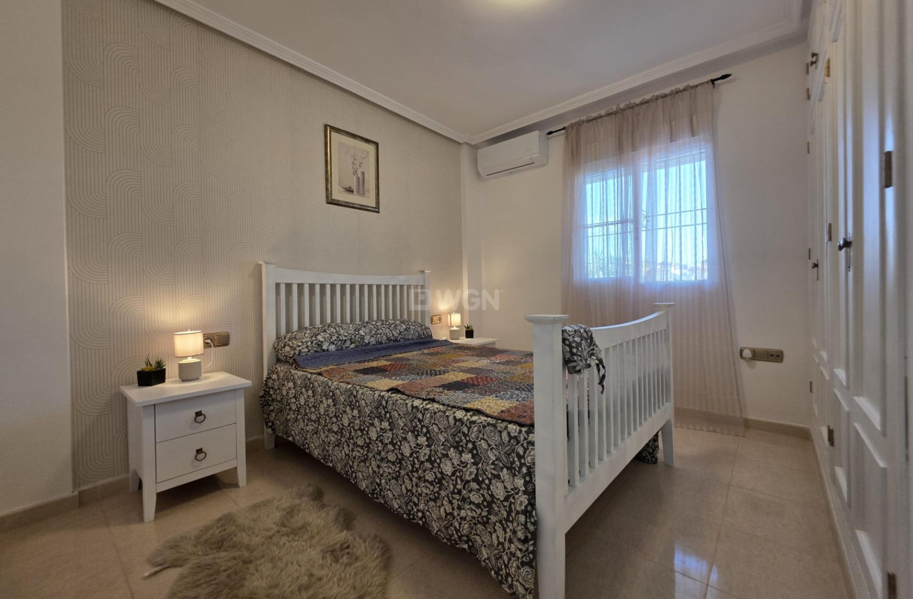 Odsprzedaż - Mieszkanie w bloku - Orihuela Costa - Lomas De Cabo Roig-los Dolses