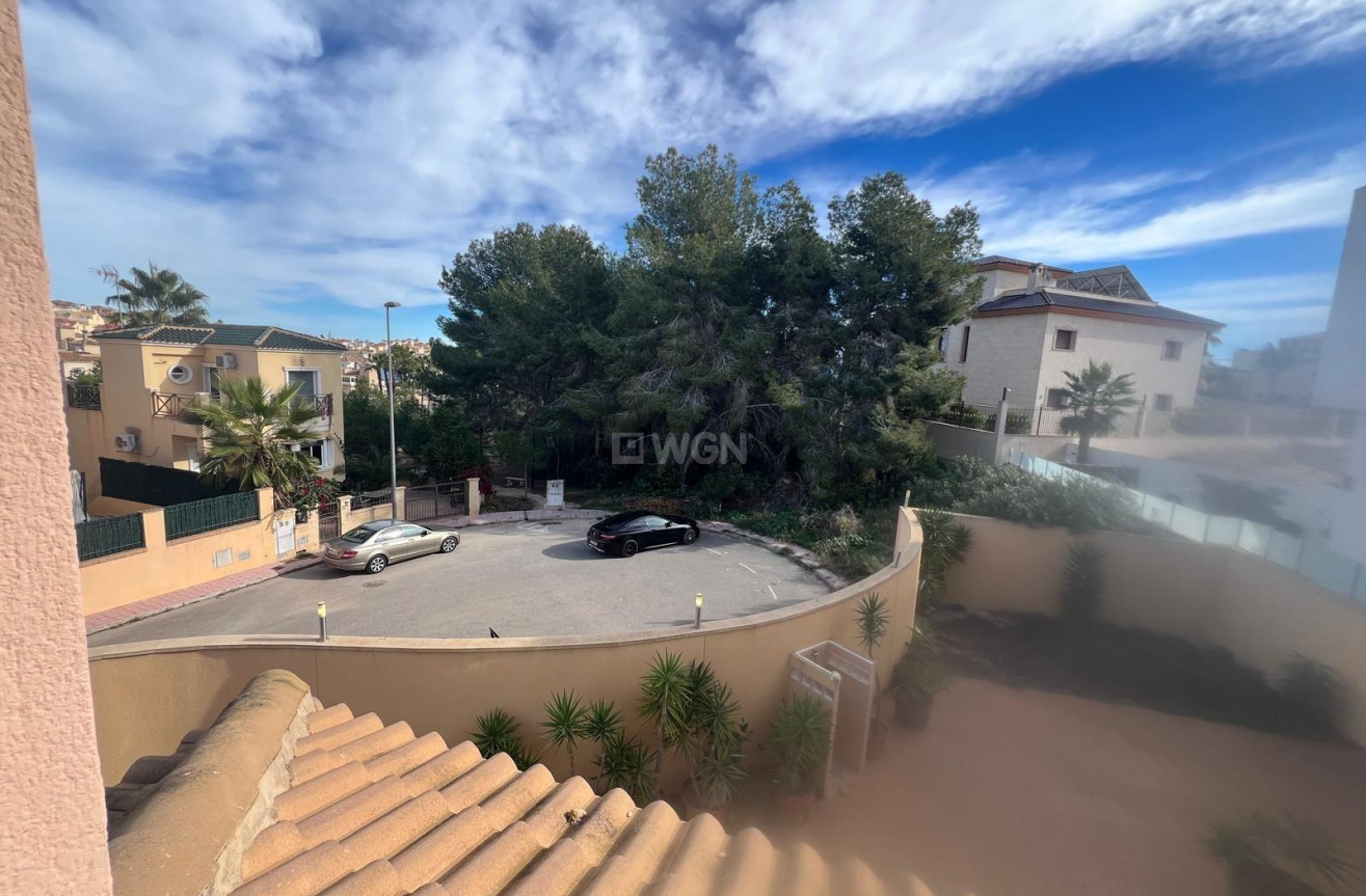 Odsprzedaż - Villa - Orihuela Costa - Villamartín-las Filipinas