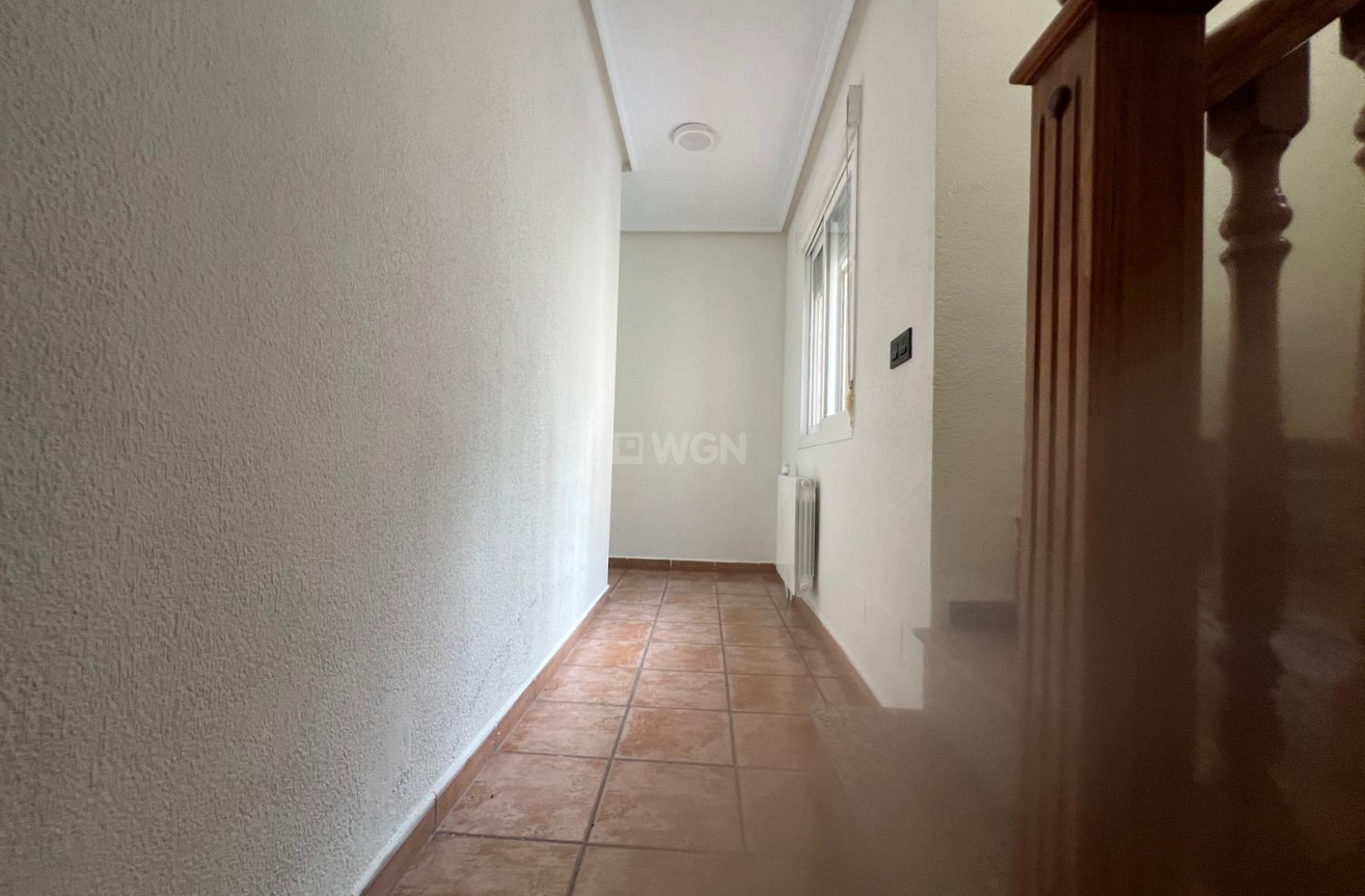 Odsprzedaż - Villa - Orihuela Costa - Villamartín-las Filipinas