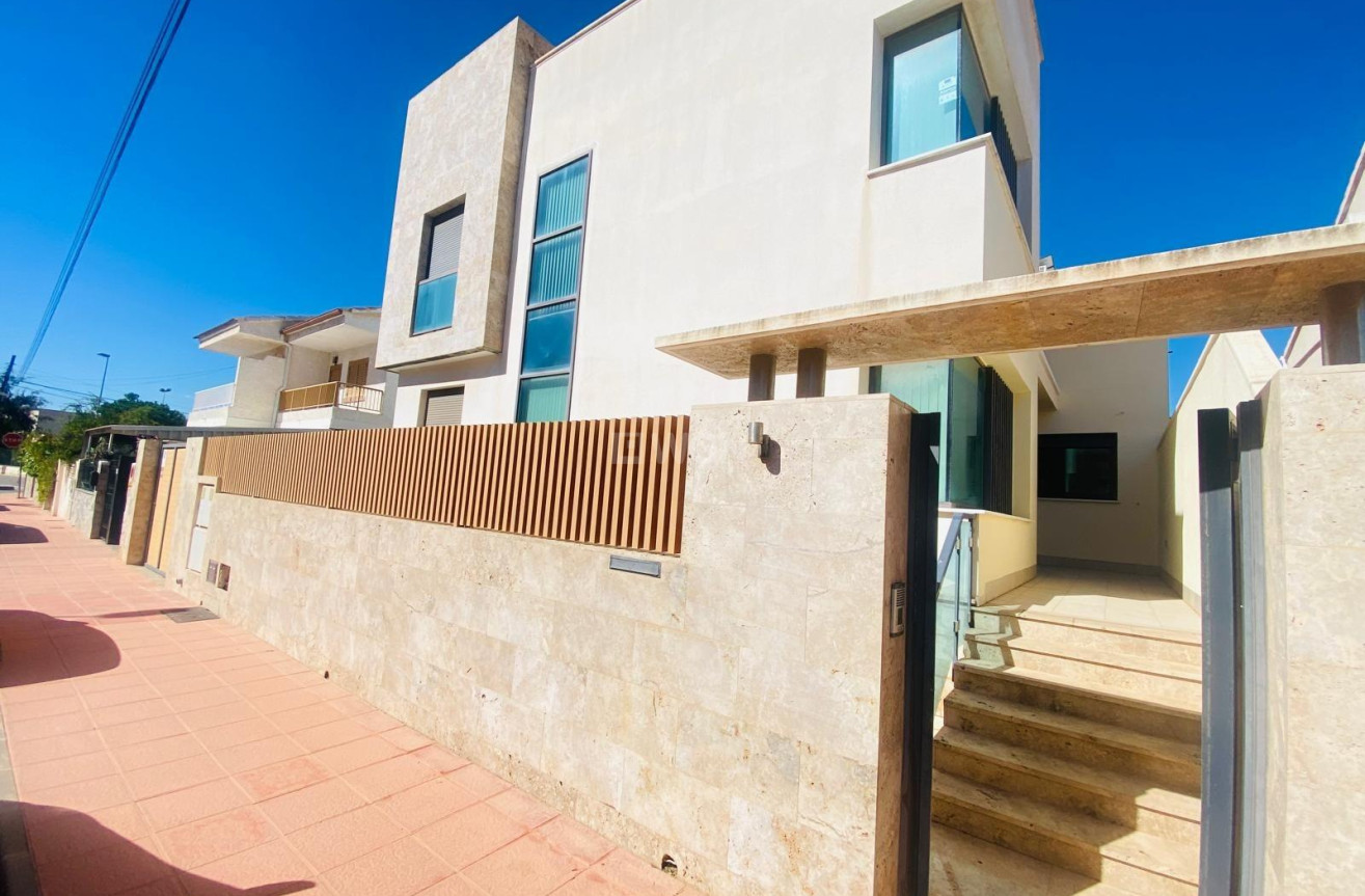 Odsprzedaż - Villa - Santiago de la ribera - San blas