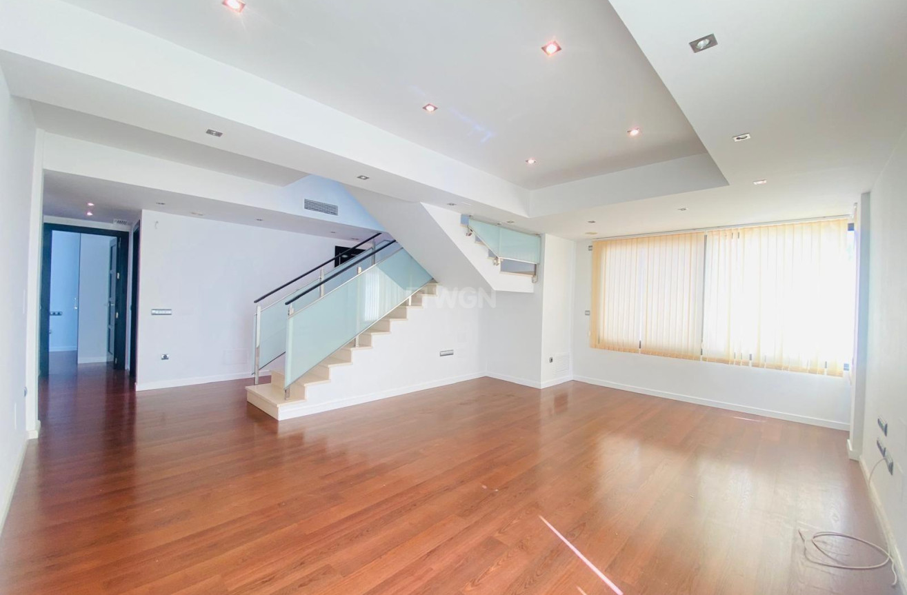 Odsprzedaż - Villa - Santiago de la ribera - San blas