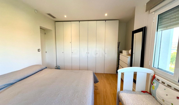 Odsprzedaż - Villa - Elda - Inland