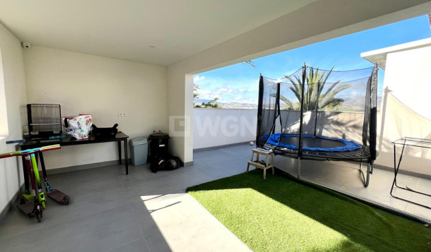 Odsprzedaż - Villa - Elda - Inland