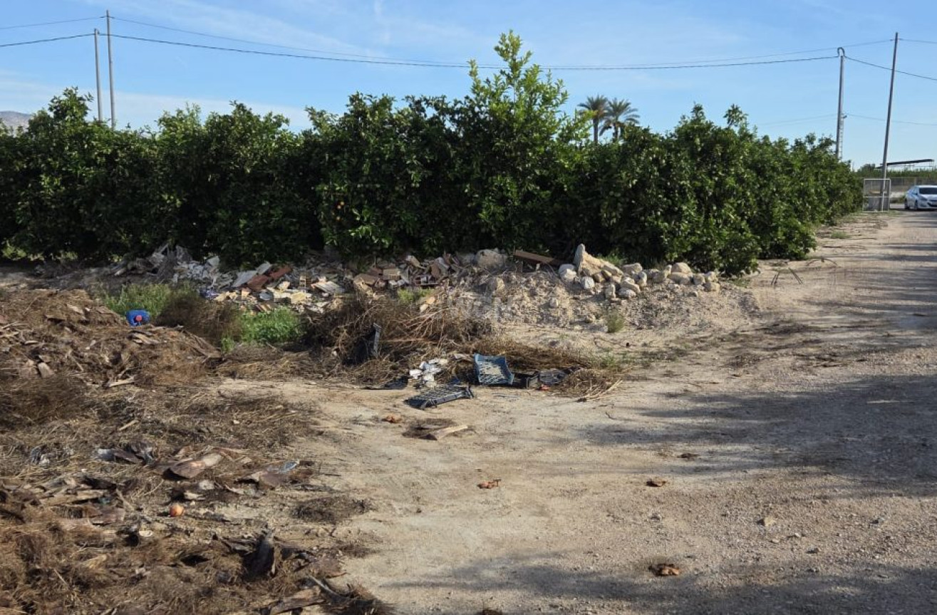 Odsprzedaż - Villa - Albatera - Inland