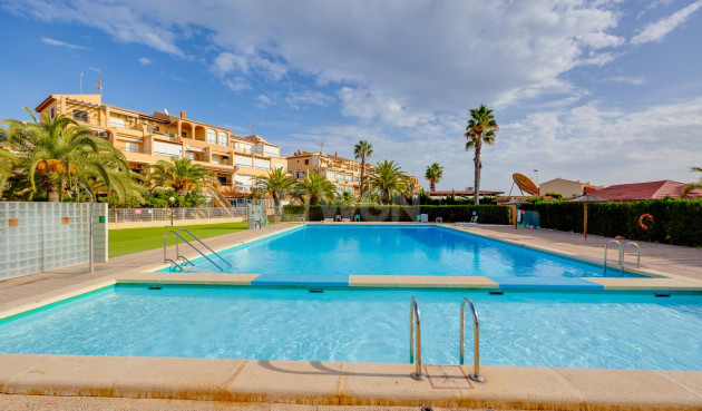 Odsprzedaż - Mieszkanie w bloku - Torrevieja - Costa Blanca