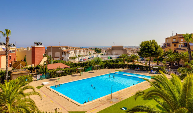 Odsprzedaż - Mieszkanie w bloku - Torrevieja - Costa Blanca