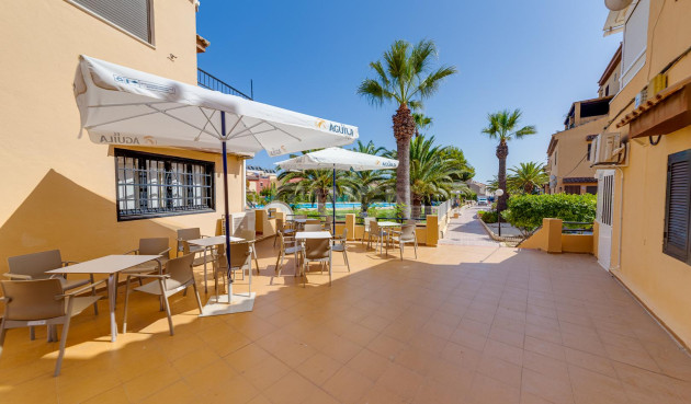 Odsprzedaż - Mieszkanie w bloku - Torrevieja - Costa Blanca