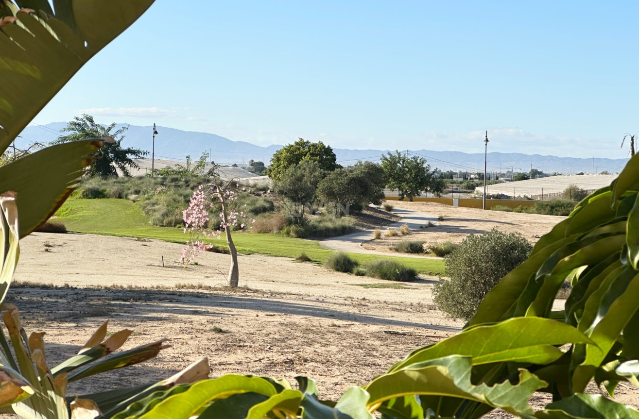 Odsprzedaż - Mieszkanie w bloku - Mar Menor Golf Resort - Inland