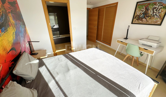 Odsprzedaż - Mieszkanie w bloku - Mar Menor Golf Resort - Inland