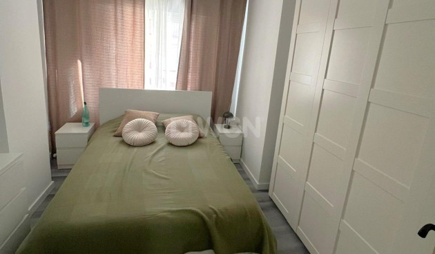 Odsprzedaż - Mieszkanie w bloku - Torrevieja - Curva Del Palangre