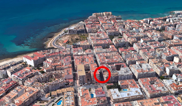 Odsprzedaż - Mieszkanie w bloku - Torrevieja - Curva Del Palangre