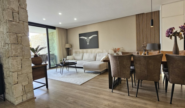 Odsprzedaż - Villa - Dolores - Sector 4